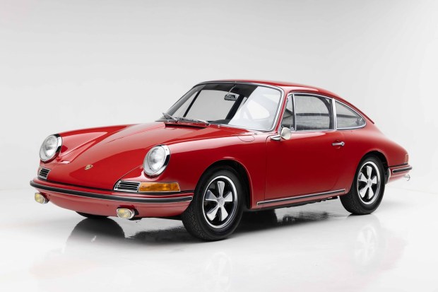La Carrera Panamericana Class-Winning 1967 Porsche 911S Coupe