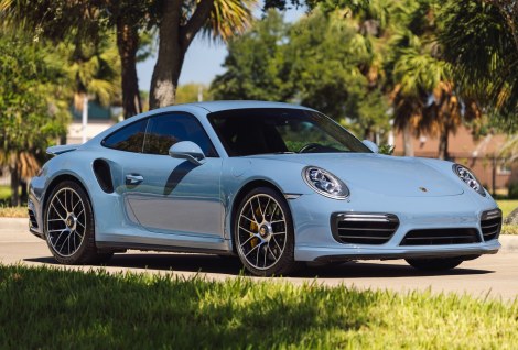 2018 Porsche 911 Turbo S Coupe