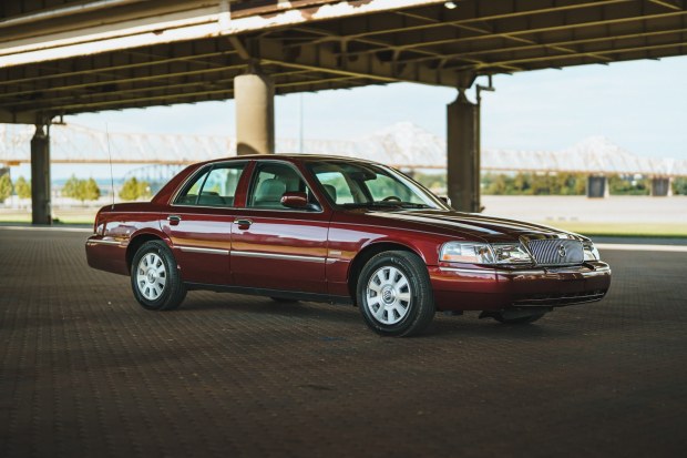 17k-Mile 2005 Mercury Grand Marquis LS Ultimate at No Reserve