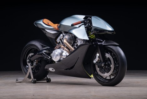 0-Mile 2023 Aston Martin AMB 001