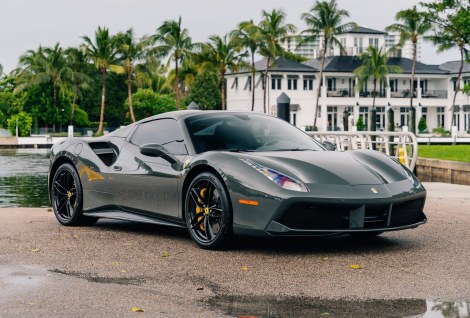 4k-Mile 2017 Ferrari 488 Spider
