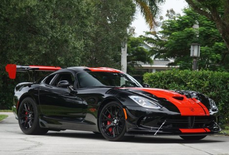 2,400-Mile 2017 Dodge Viper GTC ACR 1:28 Edition Extreme