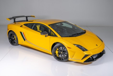 1,700-Mile 2014 Lamborghini Gallardo LP570-4 Squadra Corse